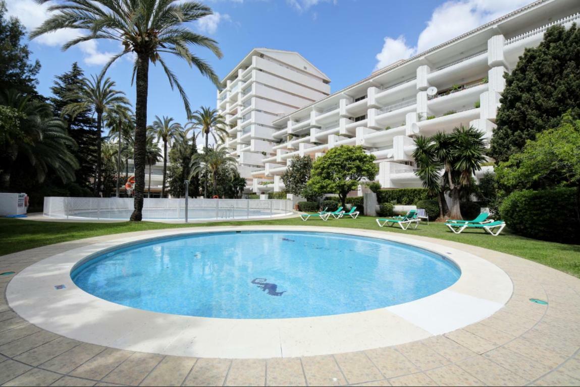 Marbella Center New And Luxurious Apartment On The Beach 627 Exterior photo